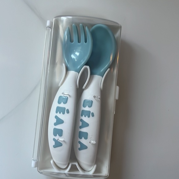 Baby travel utensils with case and formula/ snack dispenser - Picture 2 of 7
